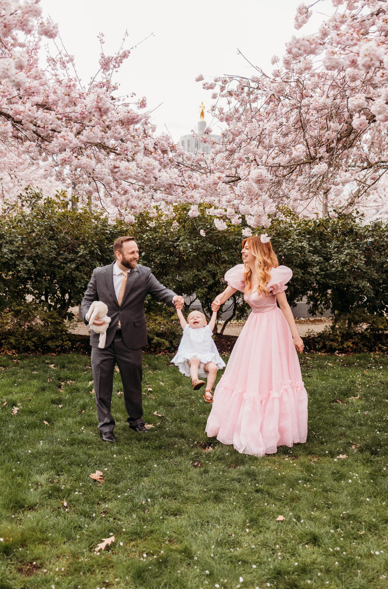 Salem Capitol Cherry Blossom Family Photos Kenzi Shipley Photography